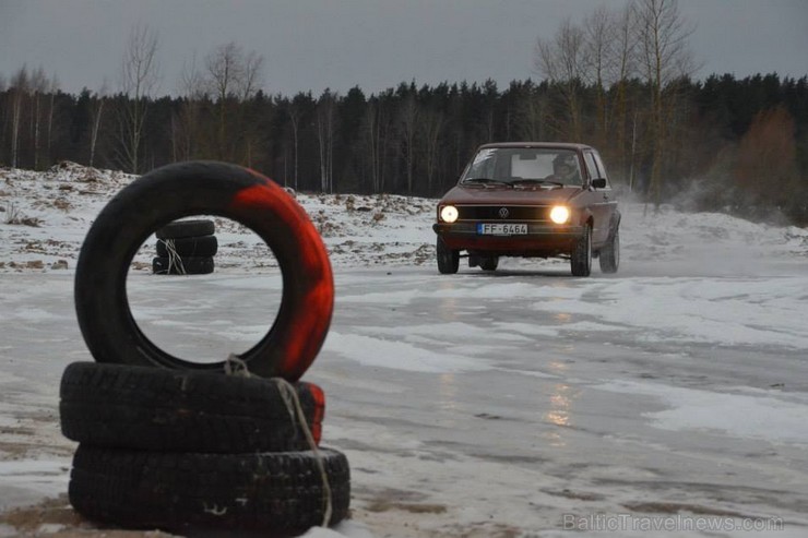 Lūsis 2014 sacensību pirmais posms tika aizvadīts 1. februārī Jēkabpilī, pie Radžu ūdenskrātuves. Lūsis 2014 sacensību pirmais posms tika aizvadīts 1. februārī Jēkabpilī, pie Radžu ūdenskrātuves. 113939