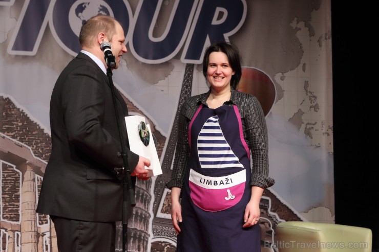 «GADA CILVĒKS TŪRISMĀ 2013» nominācijas «Tūrisma informācijas centra vadītājs 2013» laureāti ir Gita Memmēna (Saulkrastu TIC) un Ilze Millere (Limbažu «GADA CILVĒKS TŪRISMĀ 2013» nominācijas «Tūrisma informācijas centra vadītājs 2013» laureāti ir Gita Memmēna (Saulkrastu TIC) un Ilze Millere (Limbažu 114320