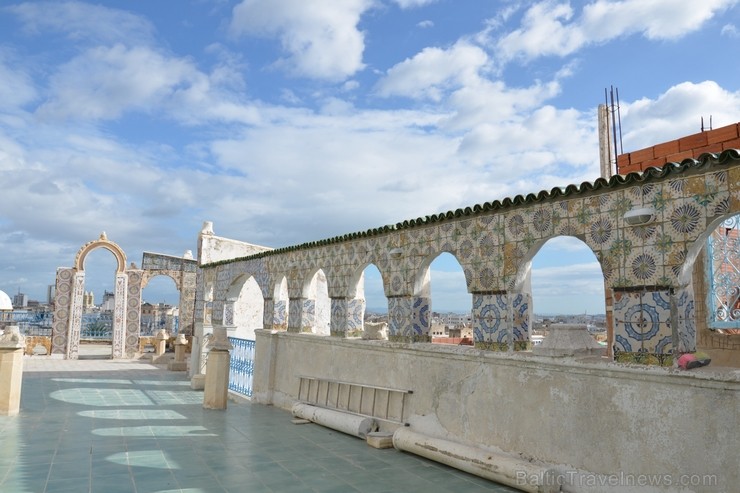 Uz vecpilsētas jumtiem. Vairāk informācijas www.remirotravel.lv 115173