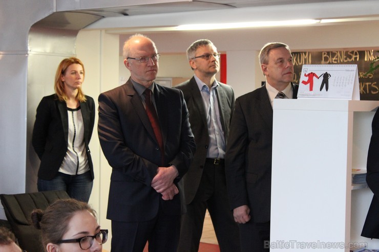 27.02.2014 Turībā tika atklāts realitātes šovam līdzīgs konkurss Biznesa nakts, kur 15 komandas izstrādā biznesa idejas un cīnās par galveno konkursa 27.02.2014 Turībā tika atklāts realitātes šovam līdzīgs konkurss Biznesa nakts, kur 15 komandas izstrādā biznesa idejas un cīnās par galveno konkursa 115459