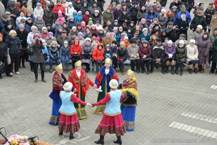 Jēkabpilī 1.martā Vecpilsētas laukumā notikusi Ziemas pavadīšana un Pavasara sagaidīšana jeb Masļeņicas svinēšana, ko ik gadu organizē Jēkabpils kriev Jēkabpilī 1.martā Vecpilsētas laukumā notikusi Ziemas pavadīšana un Pavasara sagaidīšana jeb Masļeņicas svinēšana, ko ik gadu organizē Jēkabpils kriev 115639
