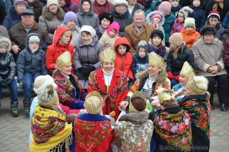 Jēkabpilī 1.martā Vecpilsētas laukumā notikusi Ziemas pavadīšana un Pavasara sagaidīšana jeb Masļeņicas svinēšana, ko ik gadu organizē Jēkabpils kriev Jēkabpilī 1.martā Vecpilsētas laukumā notikusi Ziemas pavadīšana un Pavasara sagaidīšana jeb Masļeņicas svinēšana, ko ik gadu organizē Jēkabpils kriev 115645