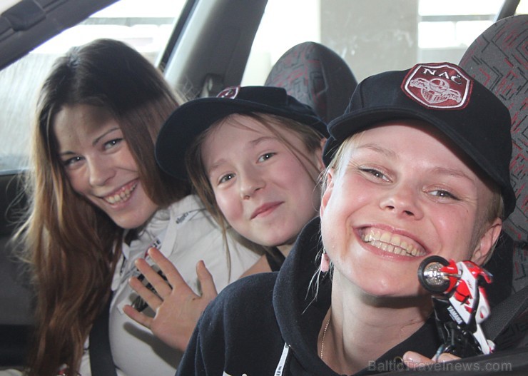 BTA Sieviešu dienas rallijs 2014 ir viens traki labs pasākums (501-555 bildes). Foto sponsors: www.womensdayrally.com BTA Sieviešu dienas rallijs 2014 ir viens traki labs pasākums (501-555 bildes). Foto sponsors: www.womensdayrally.com 116475