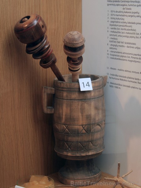 Muzejā iespējams ieskatīties šokolādes senajā pagātnē, aplūkot maiju un acteku šokolādes gatavošanas tradīcijas, kā arī ielūkoties šokolādes gatavošan Muzejā iespējams ieskatīties šokolādes senajā pagātnē, aplūkot maiju un acteku šokolādes gatavošanas tradīcijas, kā arī ielūkoties šokolādes gatavošan 118140