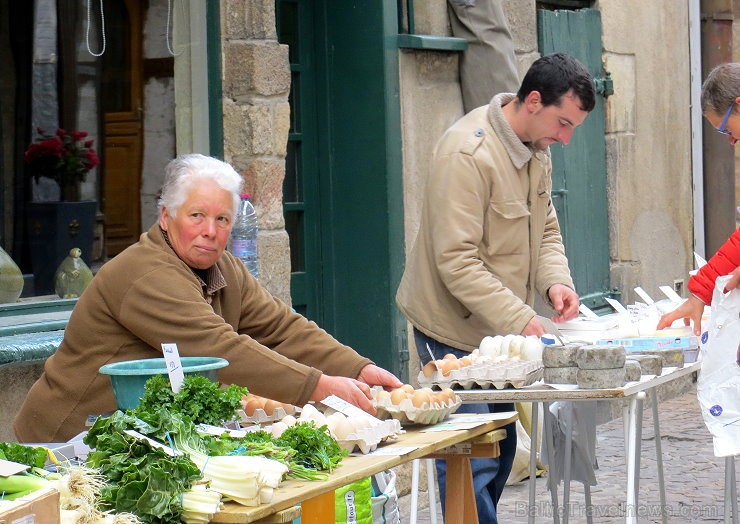 Pilsēta Montlucon iepazīstina ar jaunu, modernu un interaktīvu mūzikas muzeju MUPOP. Vairāk www.mupop.fr un www.montlucontourisme.com 119730