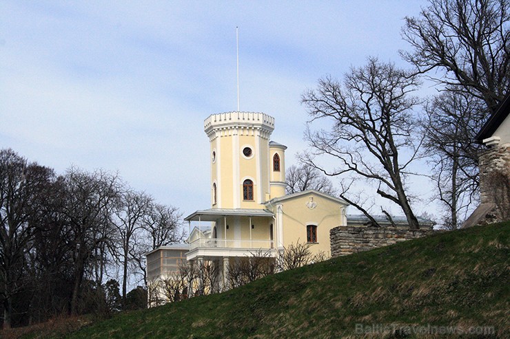 Keilas ūdenskritums ceļotājus piesaista visos gadalaikos un spēj ikvienu apburt gan ziemā, gan vasarā. Vairāk - www.visitestonia.com 119944