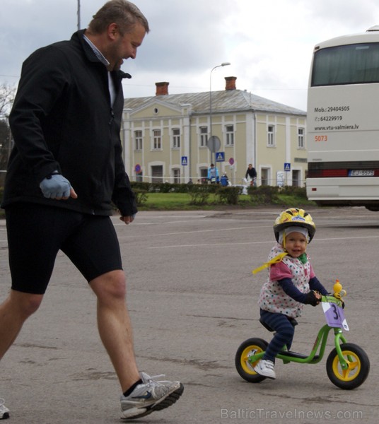 11. maijā Smiltenē norisinājās SEB MTB maratona 2. posms, kurā tika pārstāvēti arī paši mazākie dalībnieki 11. maijā Smiltenē norisinājās SEB MTB maratona 2. posms, kurā tika pārstāvēti arī paši mazākie dalībnieki 121060