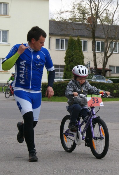 11. maijā Smiltenē norisinājās SEB MTB maratona 2. posms, kurā tika pārstāvēti arī paši mazākie dalībnieki 11. maijā Smiltenē norisinājās SEB MTB maratona 2. posms, kurā tika pārstāvēti arī paši mazākie dalībnieki 121072