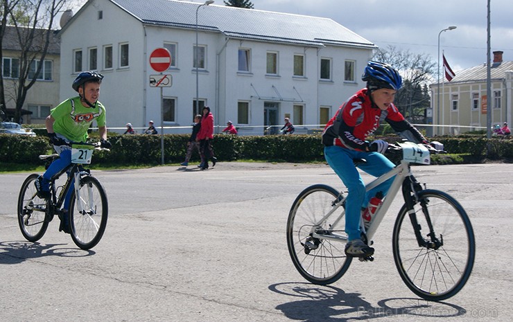 11. maijā Smiltenē norisinājās SEB MTB maratona 2. posms, kurā tika pārstāvēti arī paši mazākie dalībnieki 11. maijā Smiltenē norisinājās SEB MTB maratona 2. posms, kurā tika pārstāvēti arī paši mazākie dalībnieki 121079