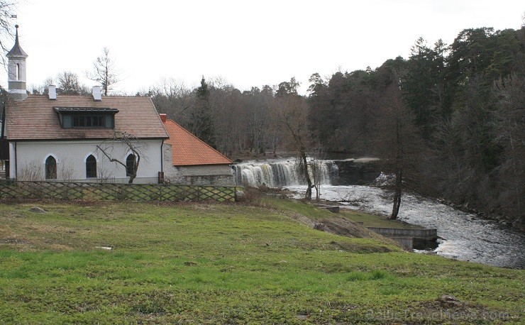 Igaunijā šajā vasarā apmeklētājiem tiks atvērta rekonstruētā Keilas muiža ar nosaukumu Schloss Fall. Tajā atradīsies viesnīca, restorāns un muzejs. In Igaunijā šajā vasarā apmeklētājiem tiks atvērta rekonstruētā Keilas muiža ar nosaukumu Schloss Fall. Tajā atradīsies viesnīca, restorāns un muzejs. In 121287