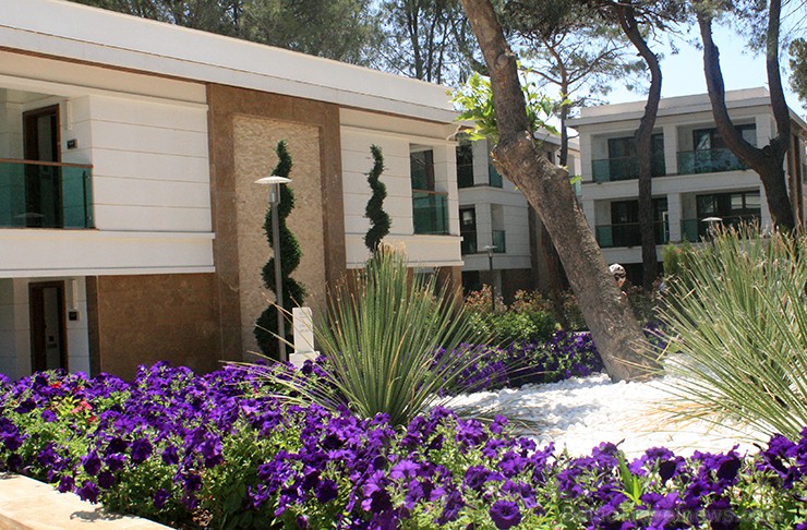 Viesnīca NIRVANA Lagoon Villas Suites & SPA izceļas ar plašu teritoriju, ko ieskauj jūra un kalni - www.novatours.lv Viesnīca NIRVANA Lagoon Villas Suites & SPA izceļas ar plašu teritoriju, ko ieskauj jūra un kalni - www.novatours.lv 121535