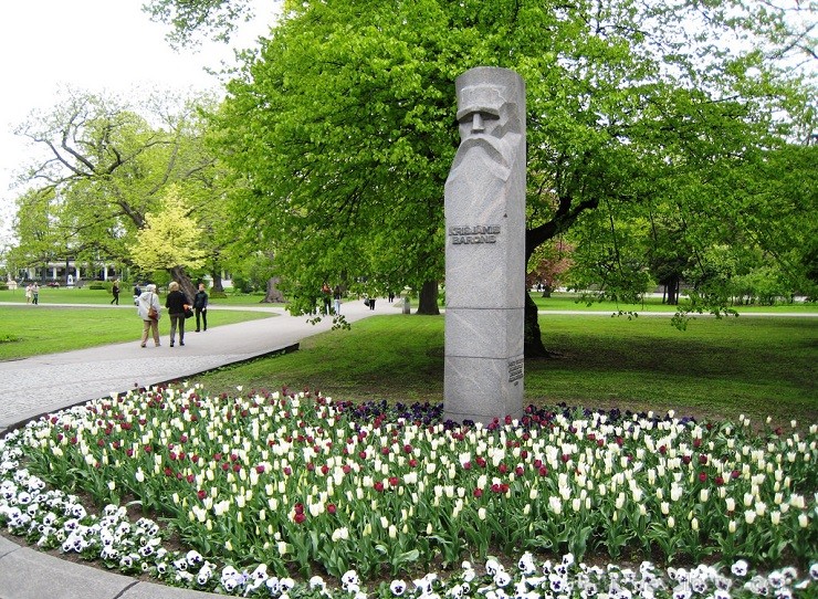 Vairākos Rīgas parkos uzziedējušas desmitiem tūkstošu pērn pašvaldības SIA Rīgas meži daļas Dārzi un parki dārznieku stādīto tulpju sīpolu Vairākos Rīgas parkos uzziedējušas desmitiem tūkstošu pērn pašvaldības SIA Rīgas meži daļas Dārzi un parki dārznieku stādīto tulpju sīpolu 121611