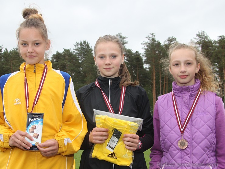 Ogres novada sporta centrs veiksmīgi startē vieglatlētikas sacensībās jauniešiem «Valmieras spēles 2014» Ogres novada sporta centrs veiksmīgi startē vieglatlētikas sacensībās jauniešiem «Valmieras spēles 2014» 123336