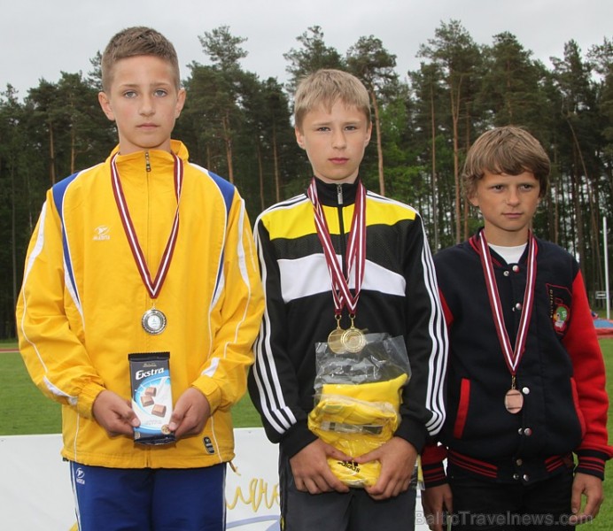 Ogres novada sporta centrs veiksmīgi startē vieglatlētikas sacensībās jauniešiem «Valmieras spēles 2014» Ogres novada sporta centrs veiksmīgi startē vieglatlētikas sacensībās jauniešiem «Valmieras spēles 2014» 123337