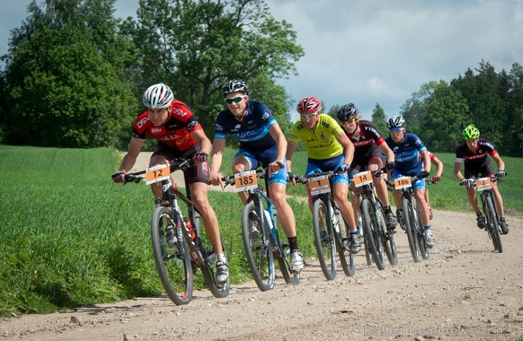 15. jūnijā gleznainajā Vietalvas apkārtnē norisinājās SEB MTB maratona 3. posms. Vairāk www.velo.lv 15. jūnijā gleznainajā Vietalvas apkārtnē norisinājās SEB MTB maratona 3. posms. Vairāk www.velo.lv 125139