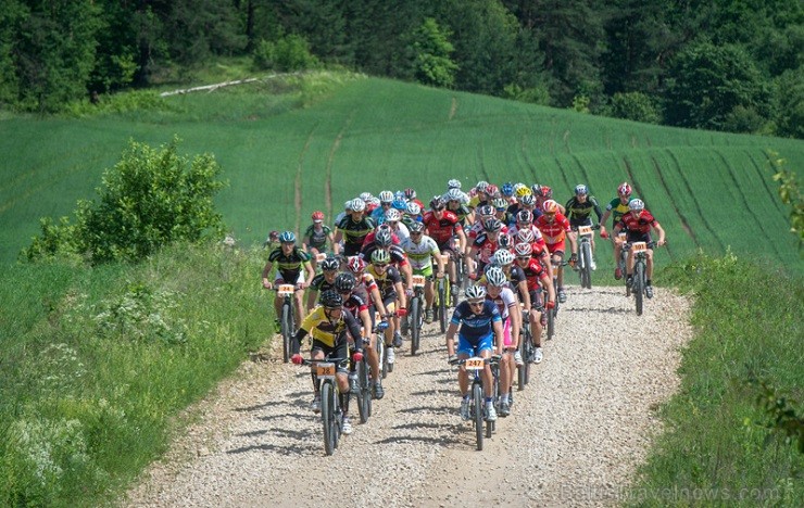 15. jūnijā gleznainajā Vietalvas apkārtnē norisinājās SEB MTB maratona 3. posms. Vairāk www.velo.lv 15. jūnijā gleznainajā Vietalvas apkārtnē norisinājās SEB MTB maratona 3. posms. Vairāk www.velo.lv 125142
