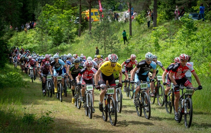 15. jūnijā gleznainajā Vietalvas apkārtnē norisinājās SEB MTB maratona 3. posms. Vairāk www.velo.lv 15. jūnijā gleznainajā Vietalvas apkārtnē norisinājās SEB MTB maratona 3. posms. Vairāk www.velo.lv 125151