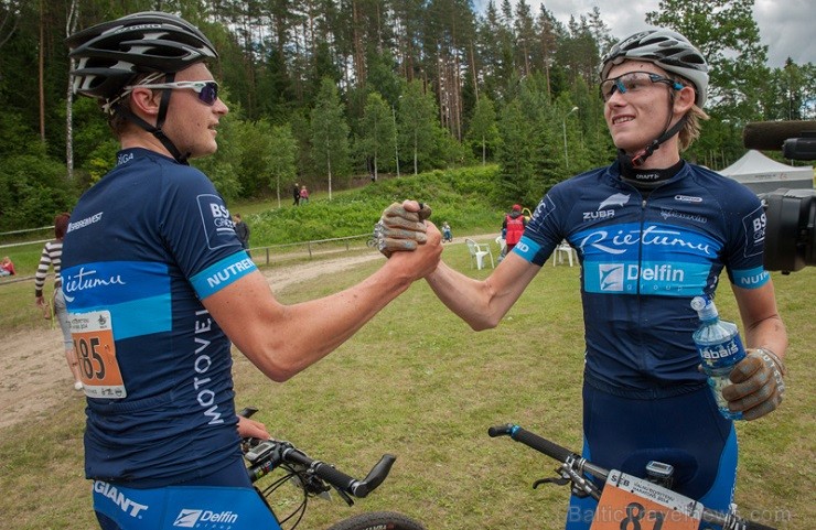 15. jūnijā gleznainajā Vietalvas apkārtnē norisinājās SEB MTB maratona 3. posms. Vairāk www.velo.lv 15. jūnijā gleznainajā Vietalvas apkārtnē norisinājās SEB MTB maratona 3. posms. Vairāk www.velo.lv 125163
