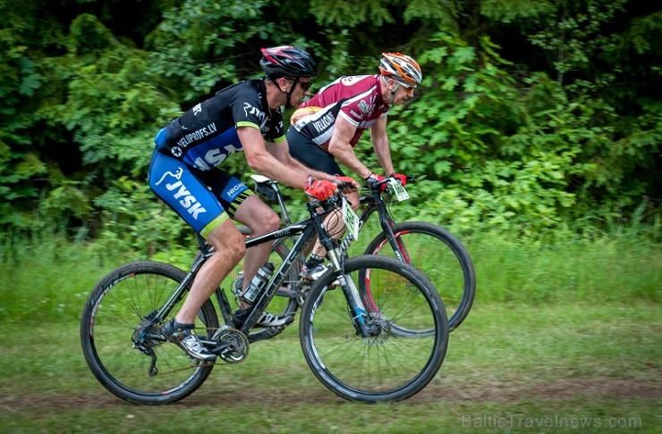 15. jūnijā gleznainajā Vietalvas apkārtnē norisinājās SEB MTB maratona 3. posms. Vairāk www.velo.lv 15. jūnijā gleznainajā Vietalvas apkārtnē norisinājās SEB MTB maratona 3. posms. Vairāk www.velo.lv 125169