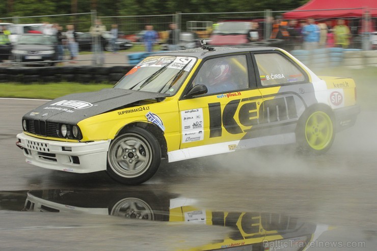 Aizvadīts drifta sacensību Riga Drift Challenge 2. posms 125245