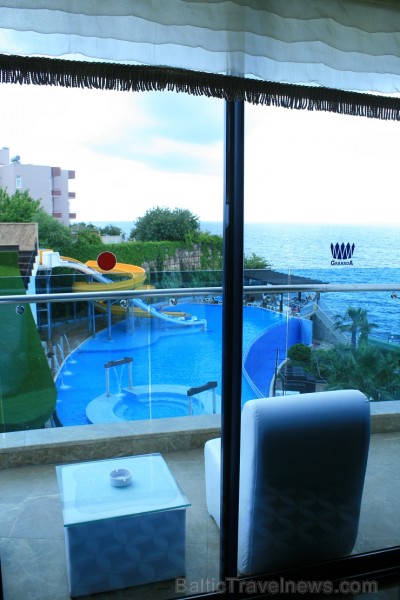 Skats uz jūru un ūdens slidkalniņiem. Atpūtu Granada Luxury Resort&Spa un citās Turcijas viesnīcās variet rezervēt www.novatours.lv Skats uz jūru un ūdens slidkalniņiem. Atpūtu Granada Luxury Resort&Spa un citās Turcijas viesnīcās variet rezervēt www.novatours.lv 125282