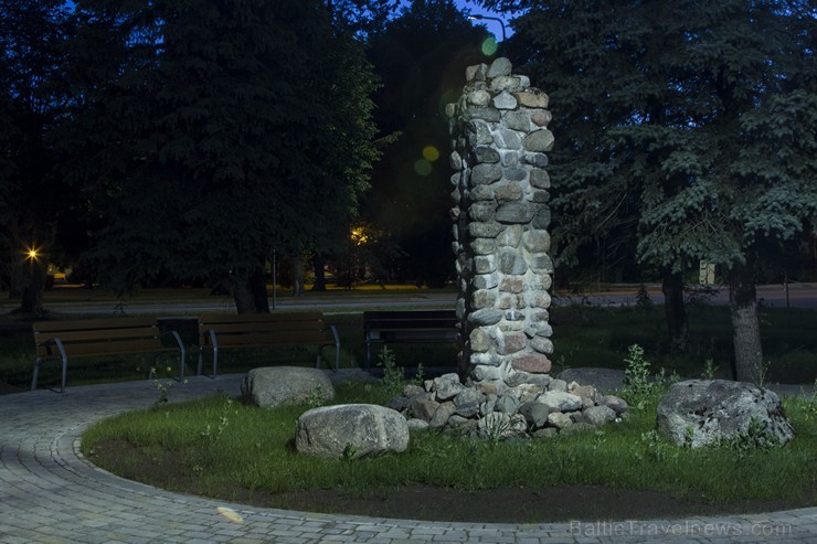 Valmiera ir iekļauta Via Hanseatica tūrisma maršrutā, sīkāk par pašu maršrutu www.viahanseatica.info Valmiera ir iekļauta Via Hanseatica tūrisma maršrutā, sīkāk par pašu maršrutu www.viahanseatica.info 125332