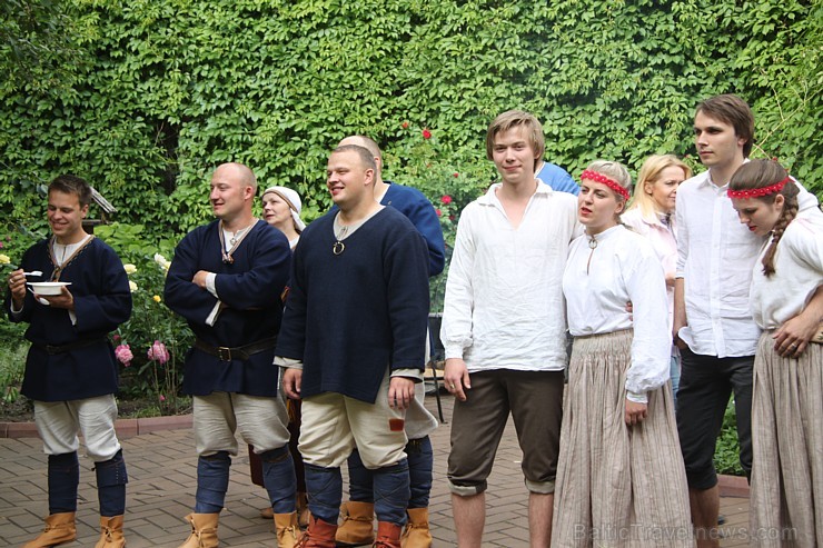 «Latgales dienas» ieskandina Latvijas Republikas konsulātu Sanktpēterburgā 125424
