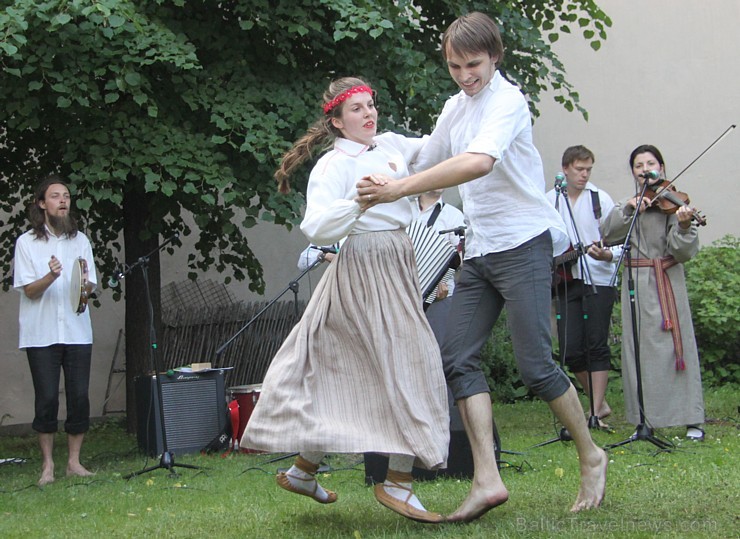 «Latgales dienas» ieskandina Latvijas Republikas konsulātu Sanktpēterburgā 125425