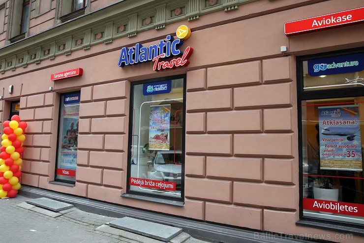 Beidzot tik ilgi gaidītie un rūpīgi gatavotie svētki klāt! Tūrisma aģentūras Atlantic Travel krāsās greznots jaunais – otrais pārdošanas birojs Baznī Beidzot tik ilgi gaidītie un rūpīgi gatavotie svētki klāt! Tūrisma aģentūras Atlantic Travel krāsās greznots jaunais – otrais pārdošanas birojs Baznī 125649