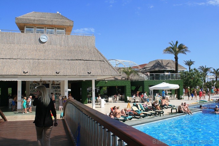 Travelnews.lv redakcija apmeklē Alva Donna Exclusive Hotel & Spa - viesnīcu Turcijā ar plašu teritoriju un aktivitātēm bērniem. Rezervē atpūtu - www.n 125667