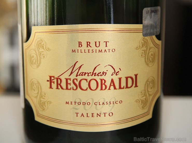 Itālijas vīna nams «Marchesi de Frescobaldi» 11.06.2014 prezentējās Vecrīgas restorānā «Kaļķu vārti» ar alkoholisko dzērienu vairumtirdzniecības uzņēm Itālijas vīna nams «Marchesi de Frescobaldi» 11.06.2014 prezentējās Vecrīgas restorānā «Kaļķu vārti» ar alkoholisko dzērienu vairumtirdzniecības uzņēm 125708