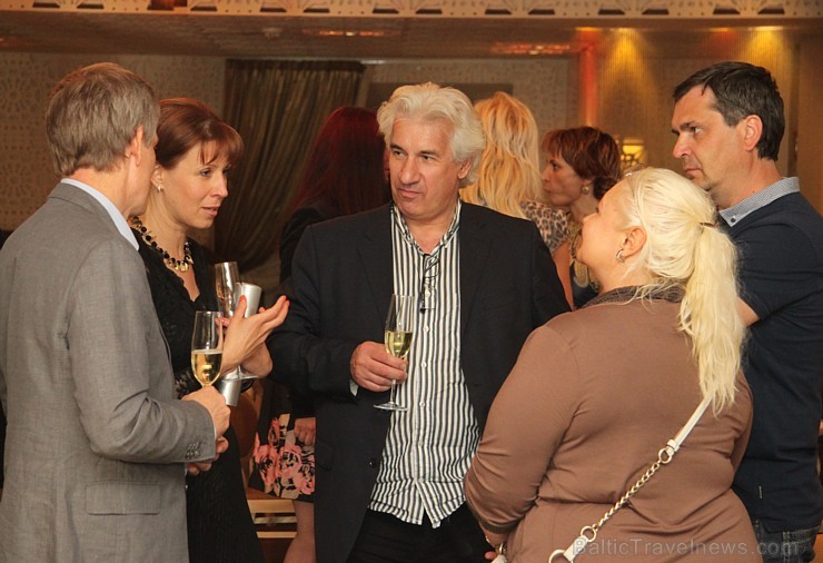 Itālijas vīna nams «Marchesi de Frescobaldi» 11.06.2014 prezentējās Vecrīgas restorānā «Kaļķu vārti» ar alkoholisko dzērienu vairumtirdzniecības uzņēm Itālijas vīna nams «Marchesi de Frescobaldi» 11.06.2014 prezentējās Vecrīgas restorānā «Kaļķu vārti» ar alkoholisko dzērienu vairumtirdzniecības uzņēm 125710