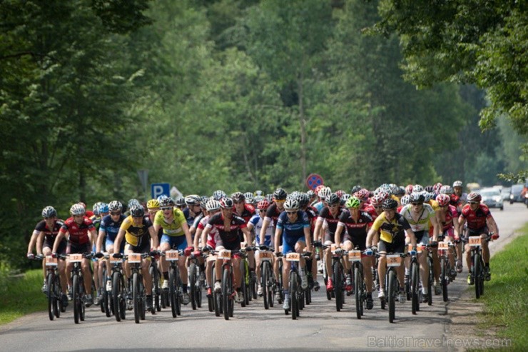 Svētdien skaistajā Siguldā norisinājās Latvijas lielākā kalnu riteņbraukšanas seriāla – SEB MTB maratona – ceturtais posms, kas iekļauts arī prestižaj Svētdien skaistajā Siguldā norisinājās Latvijas lielākā kalnu riteņbraukšanas seriāla – SEB MTB maratona – ceturtais posms, kas iekļauts arī prestižaj 127368