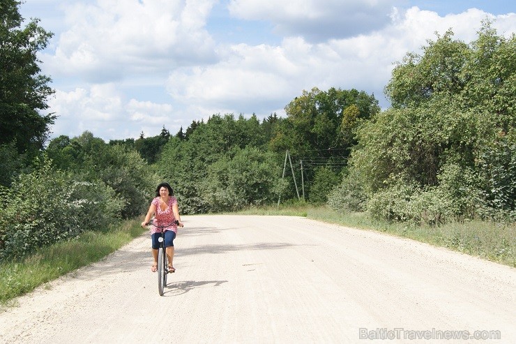 Travelnews.lv redakcija jūlija vidū devās velomaršrutā Aizkraukle - Koknese - Aizkraukle, kopumā nobraucot 51 kilometru. Velomaršruta karte un aprakst Travelnews.lv redakcija jūlija vidū devās velomaršrutā Aizkraukle - Koknese - Aizkraukle, kopumā nobraucot 51 kilometru. Velomaršruta karte un aprakst 128899
