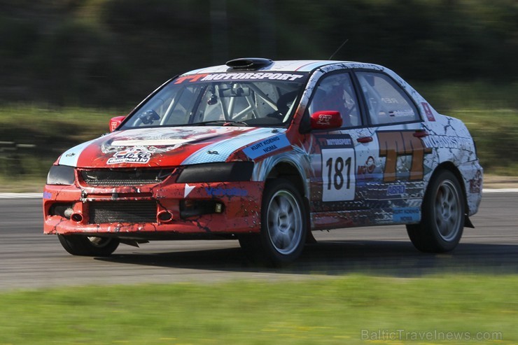 26.07.2014 sporta kompleksā 333 norisinājās Ziemeļeiropas zonas (NEZ) rallijkrosa čempionāta izšķirošais posms 26.07.2014 sporta kompleksā 333 norisinājās Ziemeļeiropas zonas (NEZ) rallijkrosa čempionāta izšķirošais posms 129297