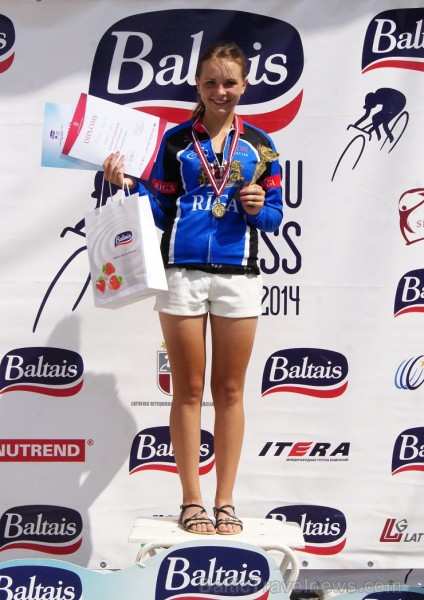 26.07.2014 Emīlijas Sonkas, kas pirms 50 gadiem izcīnīja pasaules čempiones riteņbraukšanā titulu, dzimtajā Alsungā tika aizvadīts kārtējais «Baltais 26.07.2014 Emīlijas Sonkas, kas pirms 50 gadiem izcīnīja pasaules čempiones riteņbraukšanā titulu, dzimtajā Alsungā tika aizvadīts kārtējais «Baltais 129343