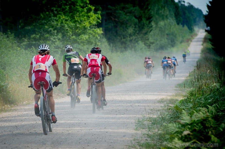 27.07.2014 Ventas upes krastos esošajā Kuldīgā norisinājās aizraujošā SEB MTB maratona 5. posms 129454