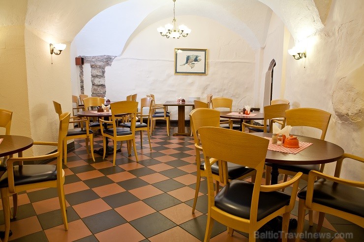 KOLONNA Hotel Rīga brokastu telpa - www.hotelkolonna.com 129634