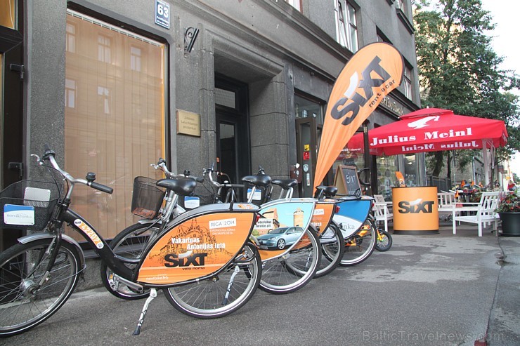 Autonomas «Sixt» velosipēdisti ciemojas un sacenšas 20.08.2014 Rīgas restorānā «Sirmais & Dreibants» Autonomas «Sixt» velosipēdisti ciemojas un sacenšas 20.08.2014 Rīgas restorānā «Sirmais & Dreibants» 131557