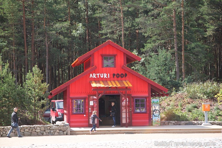 Baltijas lielākais tematiskais parks visai ģimenei «Lotes zeme» atrodas tikai 170 km attālumā no Rīgas - www.lottemaa.ee Baltijas lielākais tematiskais parks visai ģimenei «Lotes zeme» atrodas tikai 170 km attālumā no Rīgas - www.lottemaa.ee 131800