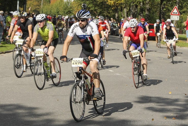 24. Latvijas riteņbraucēju Vienības brauciens Siguldā pulcē vairāk nekā 4000 dalībniekus (2. daļa) 24. Latvijas riteņbraucēju Vienības brauciens Siguldā pulcē vairāk nekā 4000 dalībniekus (2. daļa) 133343