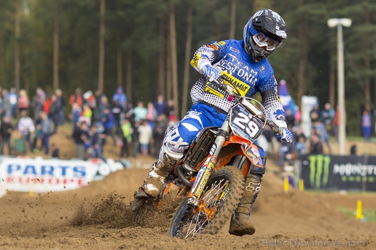 Ar spraigām cīņām aizvadīta Nāciju motokrosa pirmā diena 134916