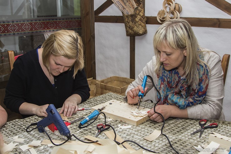 Rokdarbu darbnīcās var izmēģināt savas iemaņas 137607