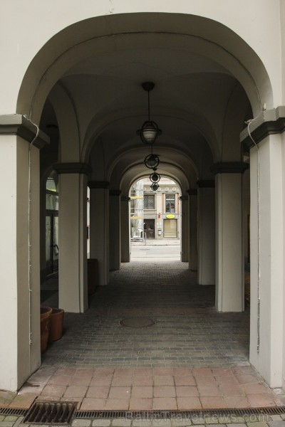 Berga Bazārs veido klusu gājēju oāzi Rīgas trokšņainā centra vidū 138841