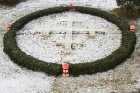 Skultē atklāts Latvijā lielākais adventa vainags