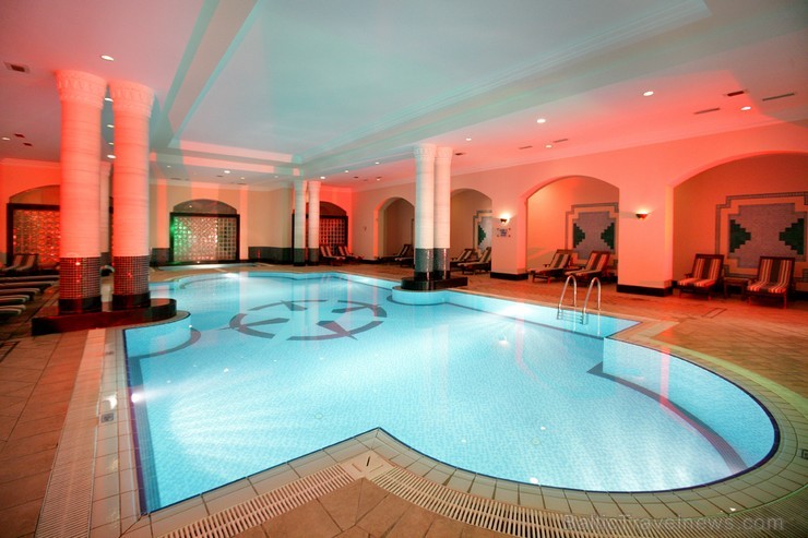 Tūroperators Novatours prezentē viesnīcu «Fantasia Hotel De Luxe Kemer 5*» 141107