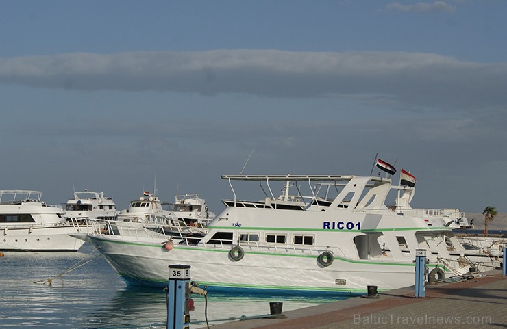 Travelnews.lv redakcija 2015. gada pirmās dienas pavadīja Ēģiptes kūrortos Hurgada un El Guna. Šoreiz ceļojām kopā ar tūroperatoru Novatours (www.nova Travelnews.lv redakcija 2015. gada pirmās dienas pavadīja Ēģiptes kūrortos Hurgada un El Guna. Šoreiz ceļojām kopā ar tūroperatoru Novatours (www.nova 141215