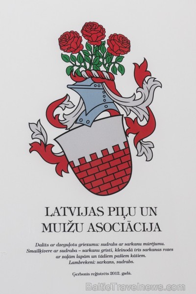 Saulkrastos apskatāma Latvijas heraldikas izstāde 141483