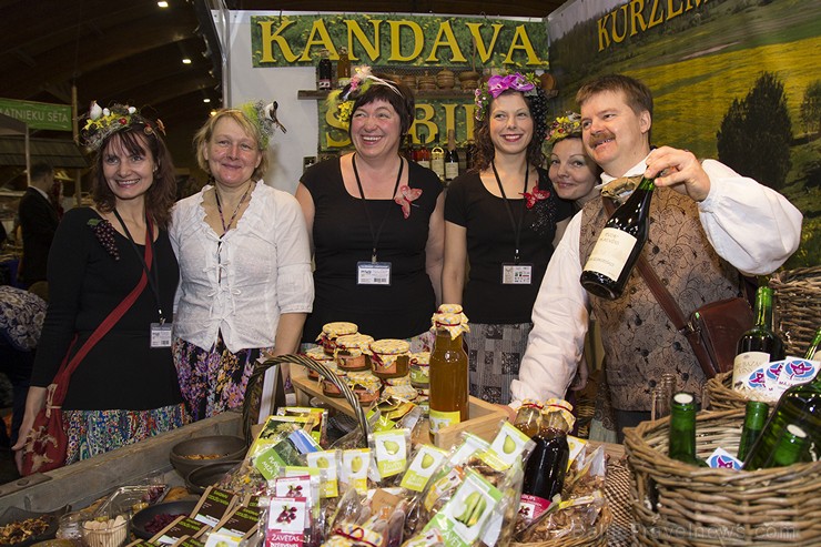 Vēl pēdējo dienu var iepazīties ar Latvijas tūrisma objektiem un lauku labumiem izstādē «Balttour 2015» Vēl pēdējo dienu var iepazīties ar Latvijas tūrisma objektiem un lauku labumiem izstādē «Balttour 2015» 142505