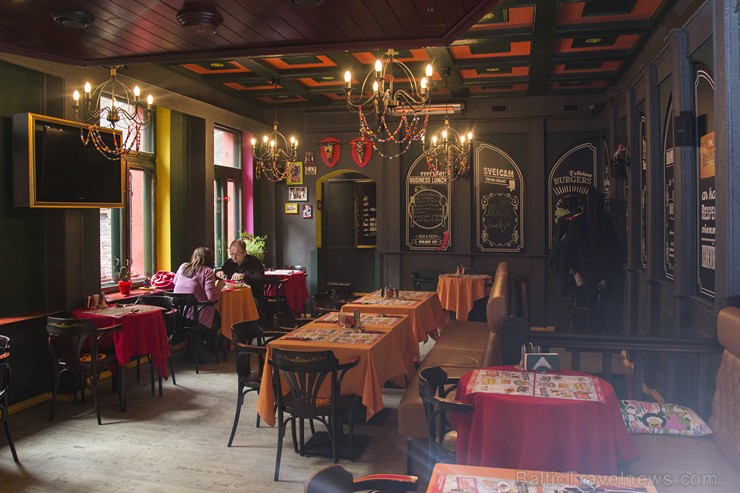 Travelnews.lv redakcija pusdieno meksikāņu restorānā  «Tex Mex» 143657